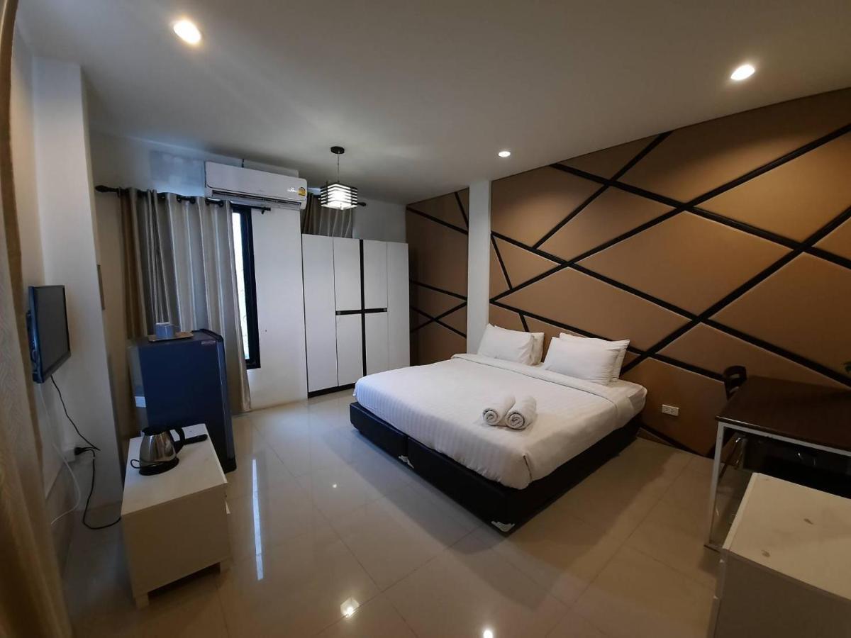 Hotel Debua Mahasarakham Maha Sarakham Exterior foto