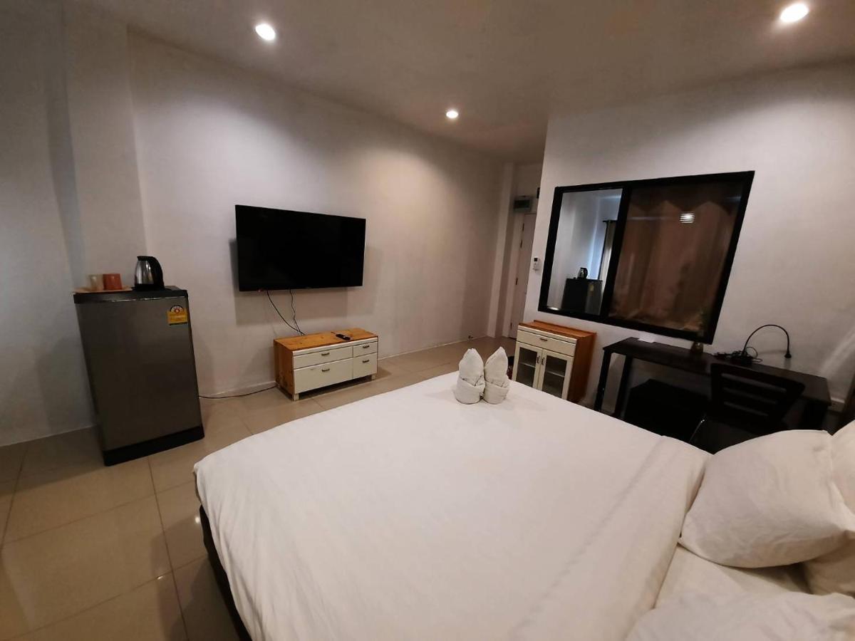 Hotel Debua Mahasarakham Maha Sarakham Exterior foto