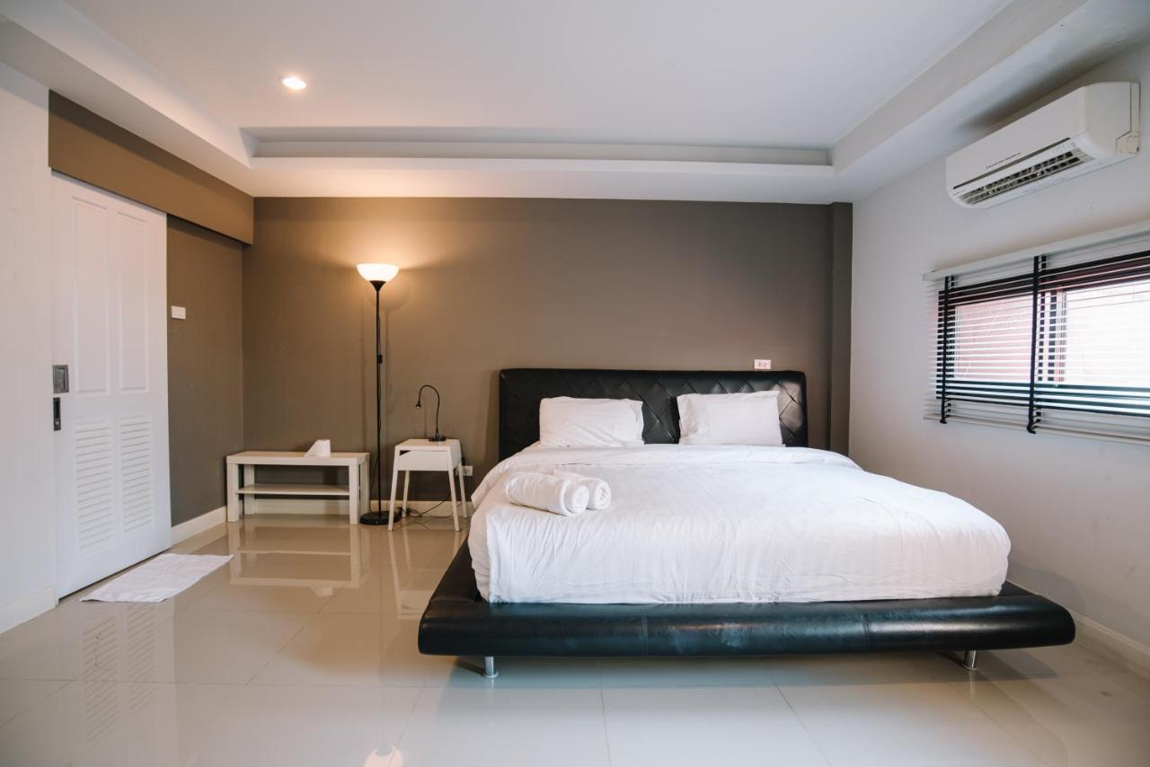 Hotel Debua Mahasarakham Maha Sarakham Exterior foto